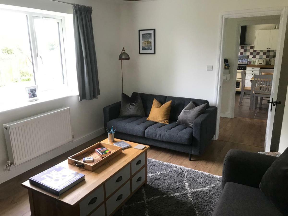 The Hideaway Villa Stratford-upon-Avon Bagian luar foto